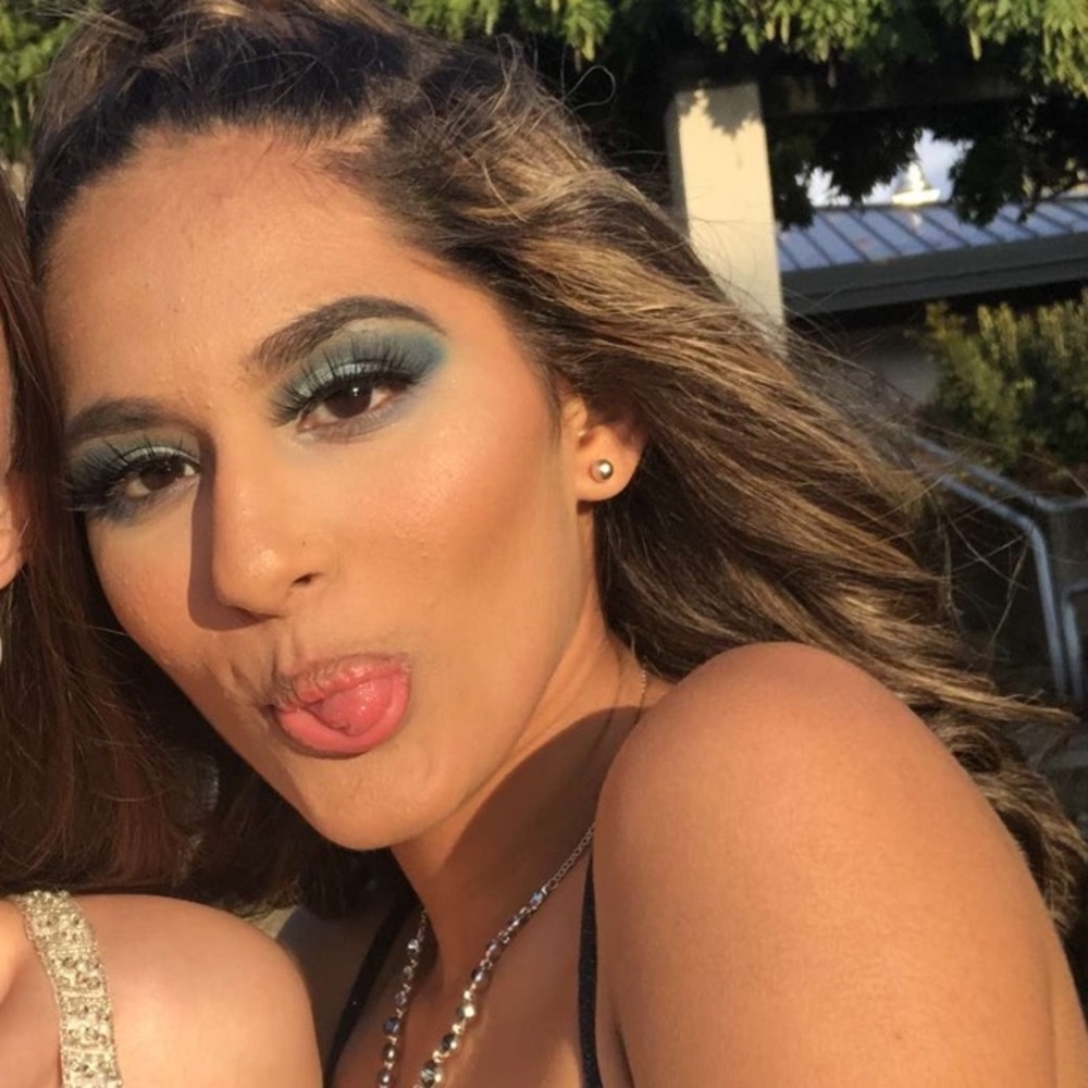 Meet your Posher, Simran